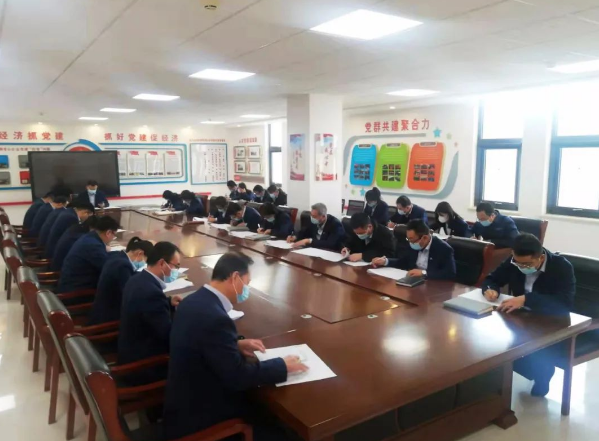 欧亿官方网页版-欧亿(中国)
打造“泓源红”党建品牌助推高质量发展(图16) 欧亿官方网页版-欧亿(中国)
打造“泓源红”党建品牌助推高质量发展(图16)